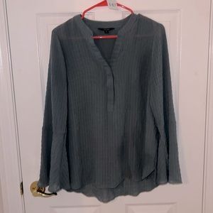 148. Simply Vera Vera Wang Slate Blue/green Top Sz M
